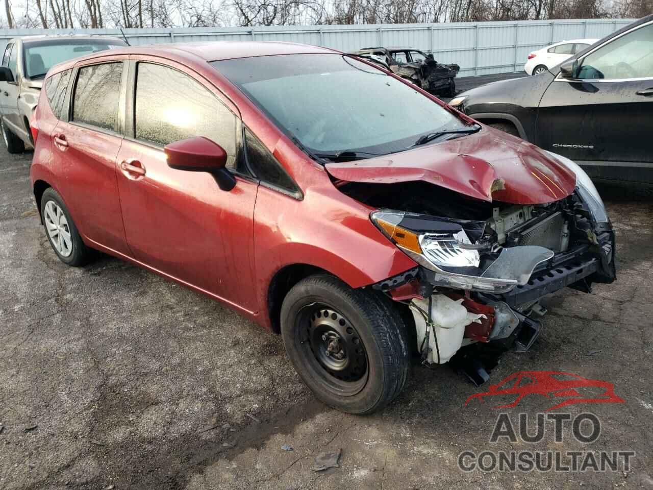 NISSAN VERSA 2018 - 3N1CE2CP7JL364667