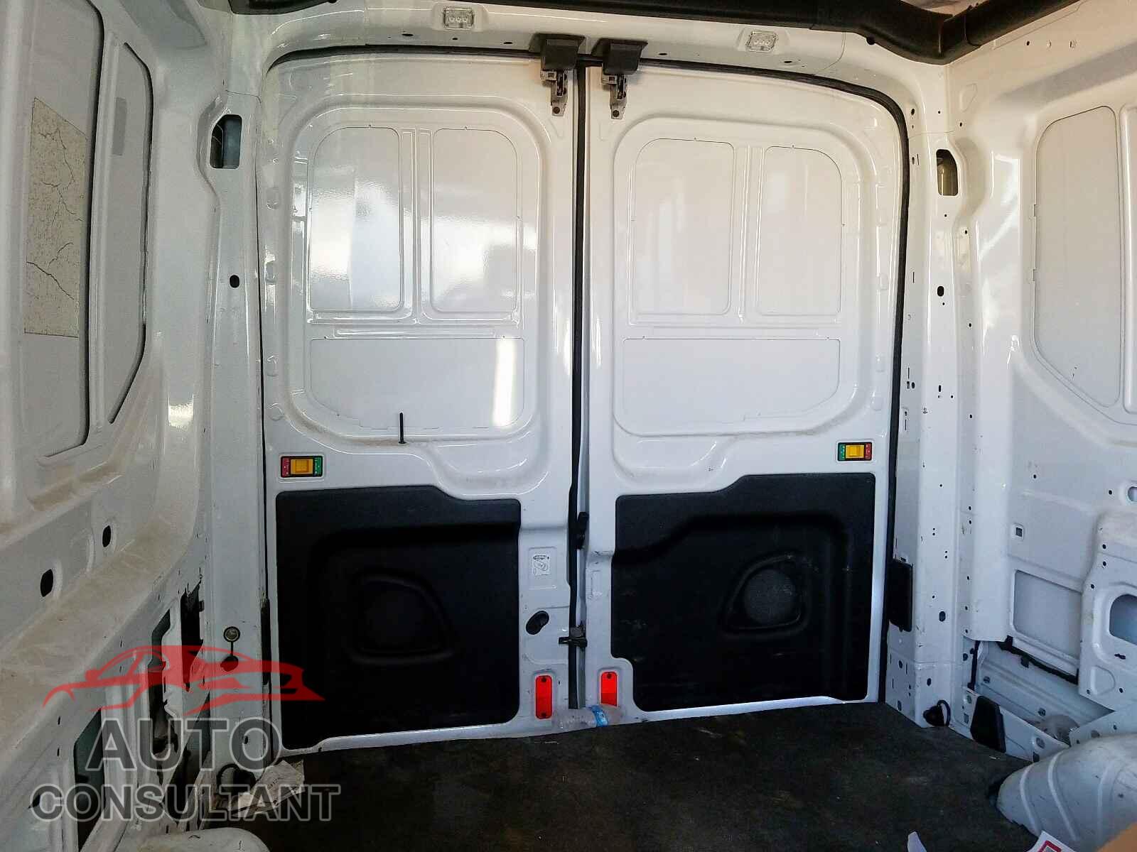 FORD TRANSIT CO 2017 - 19XFC2F64LE208922