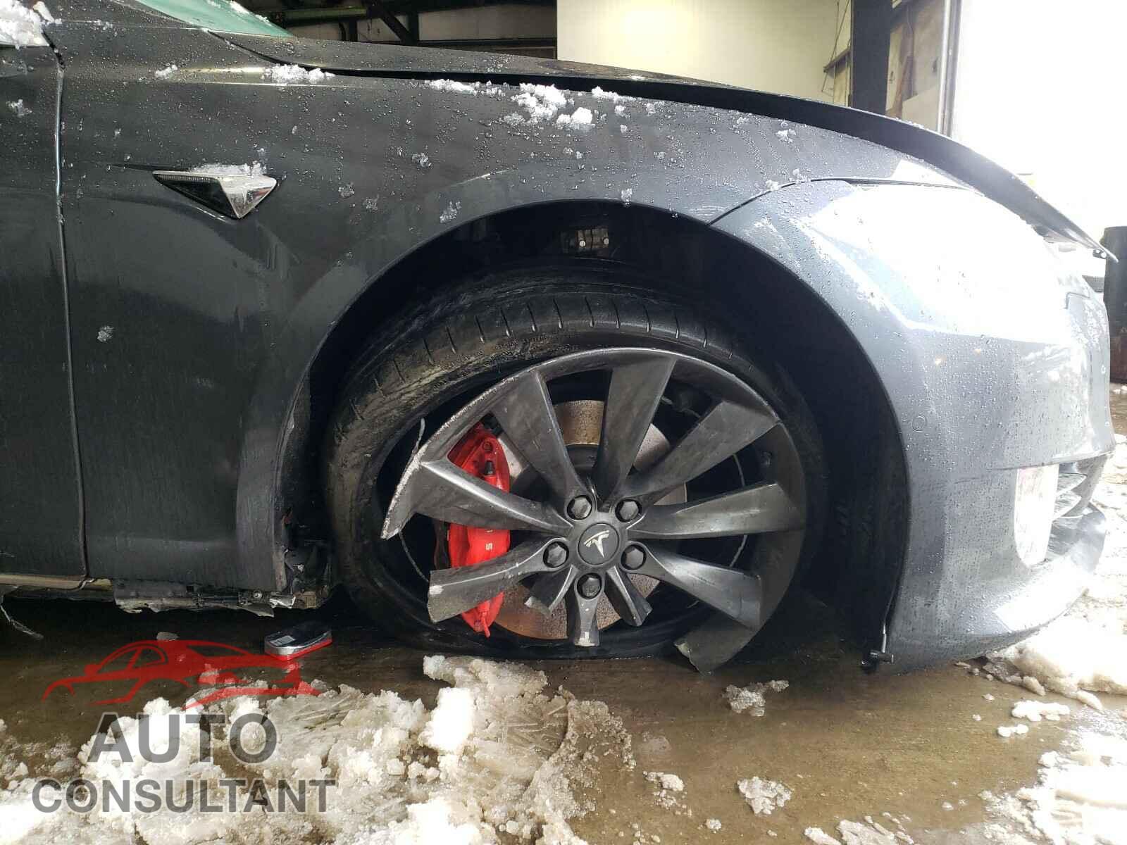 TESLA MODEL S 2017 - 5YJSA1E43HF195791