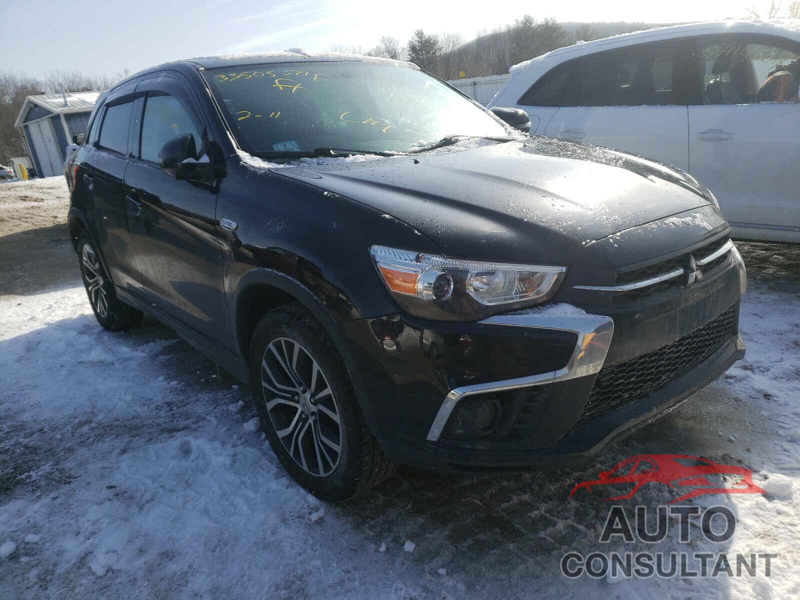 MITSUBISHI OUTLANDER 2019 - JA4AR3AU8KU002985