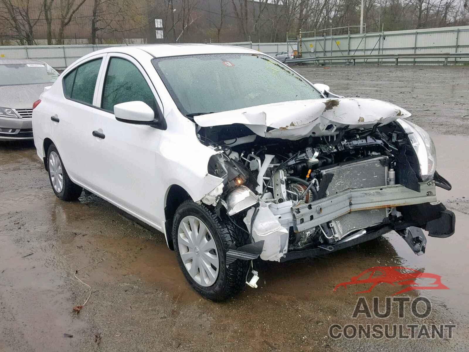 NISSAN VERSA 2017 - JTEBU5JR6J5558605