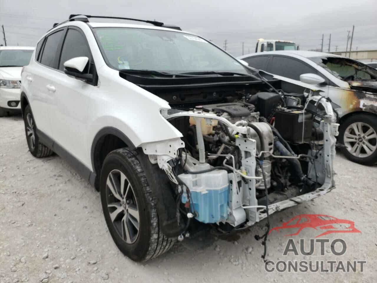 TOYOTA RAV4 2017 - JTMWFREV9HD103861