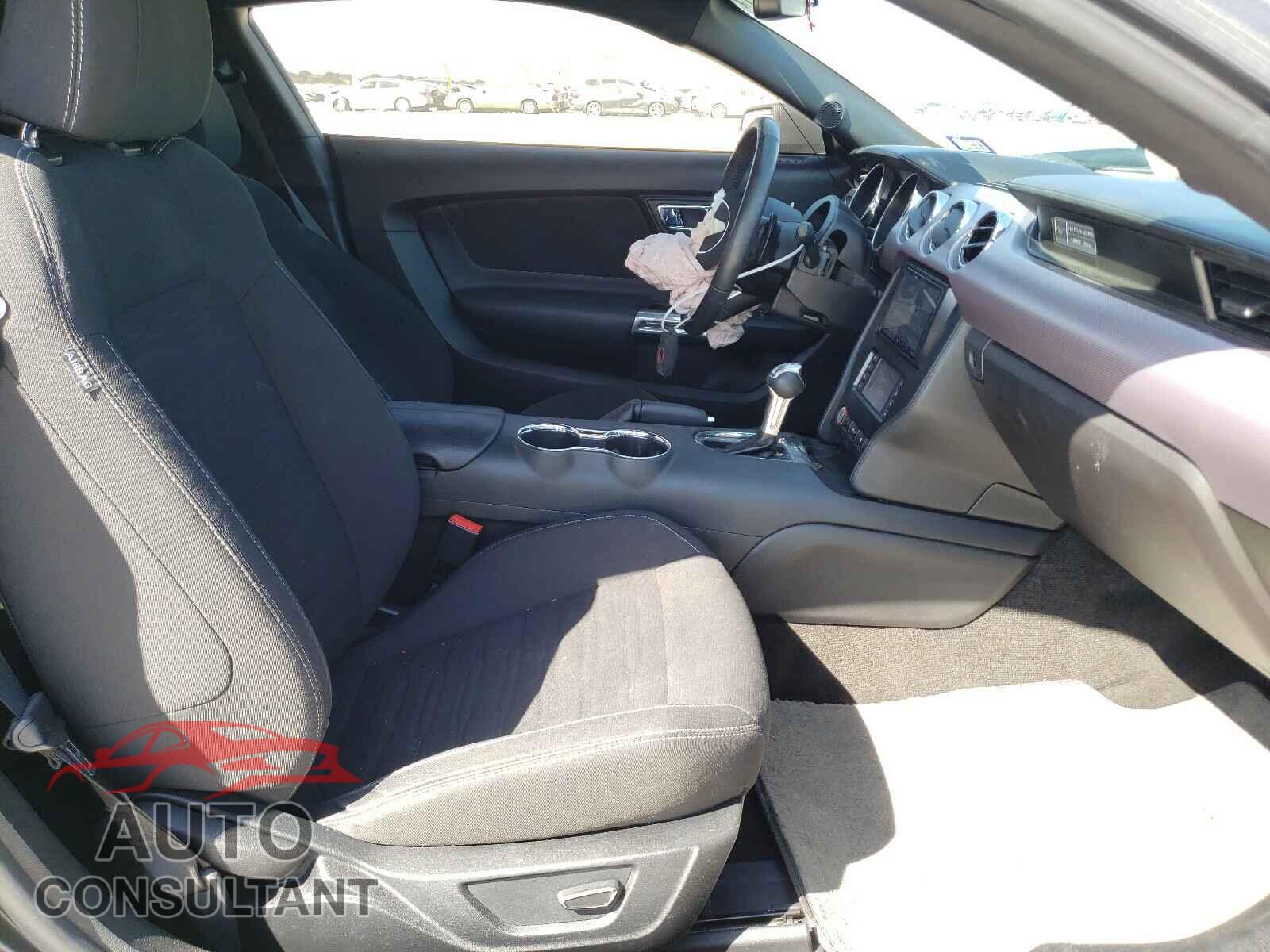FORD MUSTANG 2017 - 1FA6P8TH8H5357050
