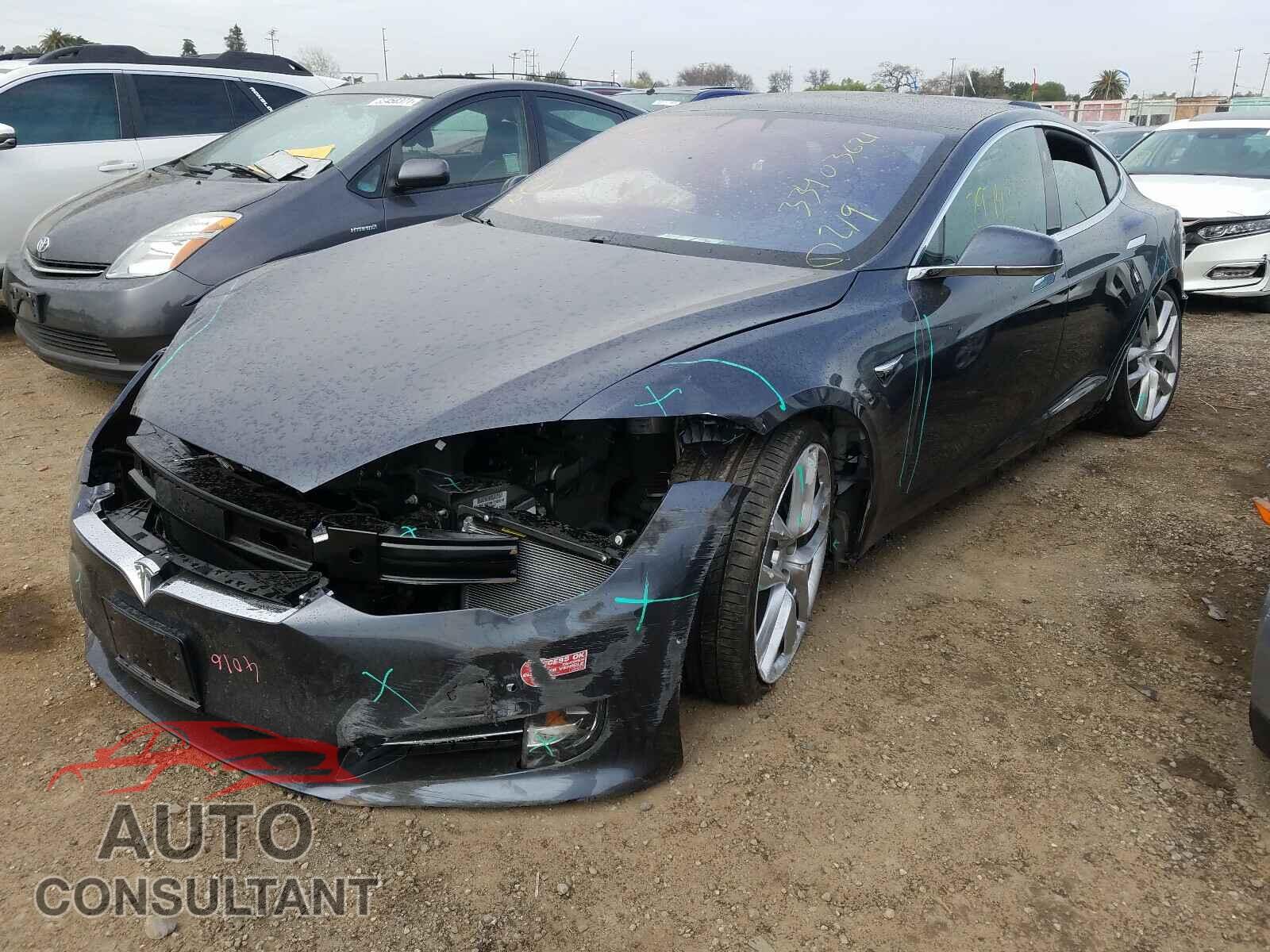 TESLA MODEL S 2017 - 5YJSA1E29HF232518