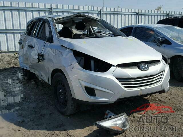 HYUNDAI TUCSON 2015 - KM8JT3AF4FU048033