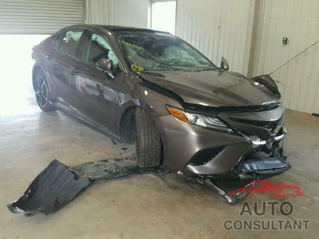 TOYOTA CAMRY 2018 - 4T1B61HKXJU055337