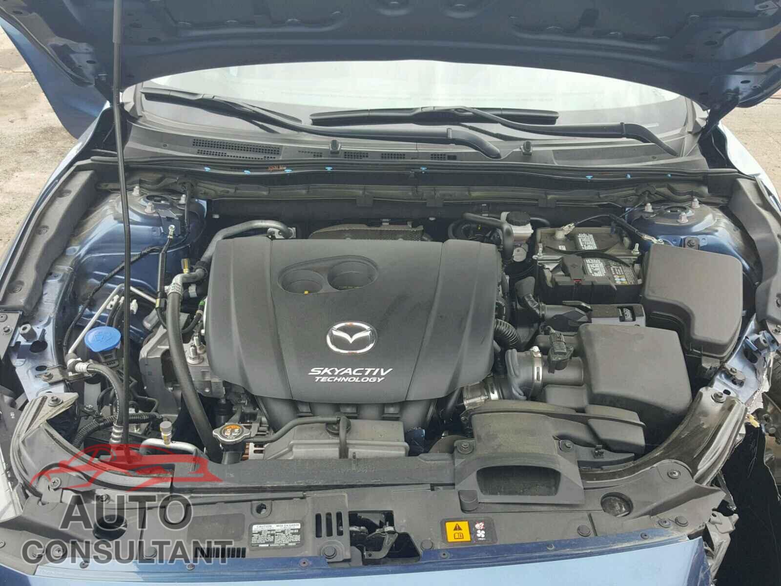 MAZDA 3 2017 - 3MZBN1V78HM123041