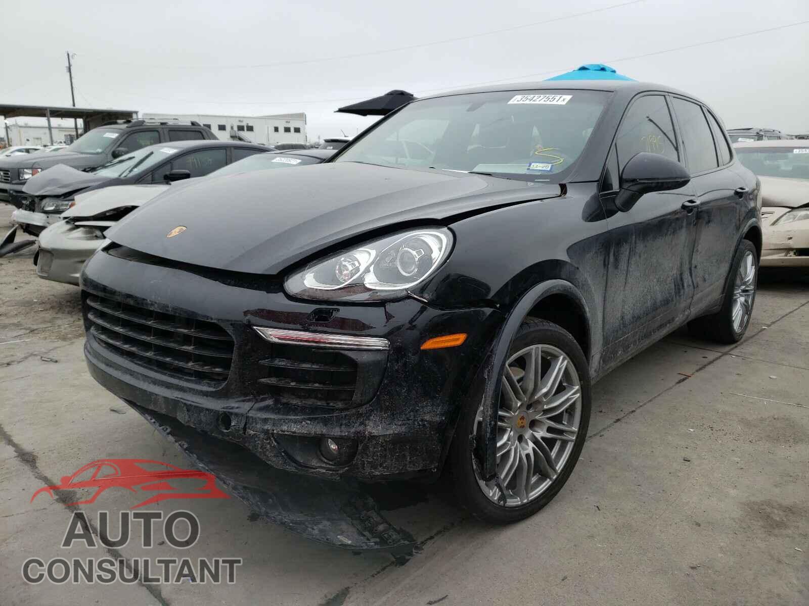 PORSCHE CAYENNE 2017 - WP1AA2A26HKA83476