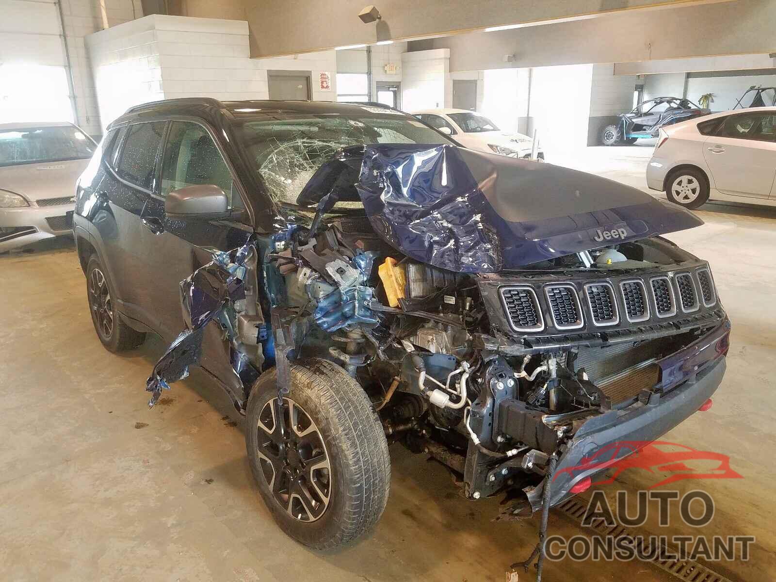 JEEP COMPASS 2019 - 3C4NJDDB3KT739956
