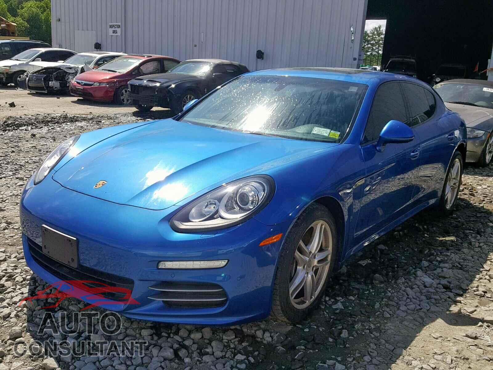 PORSCHE PANAMERA 2015 - WP0AA2A76FL007292