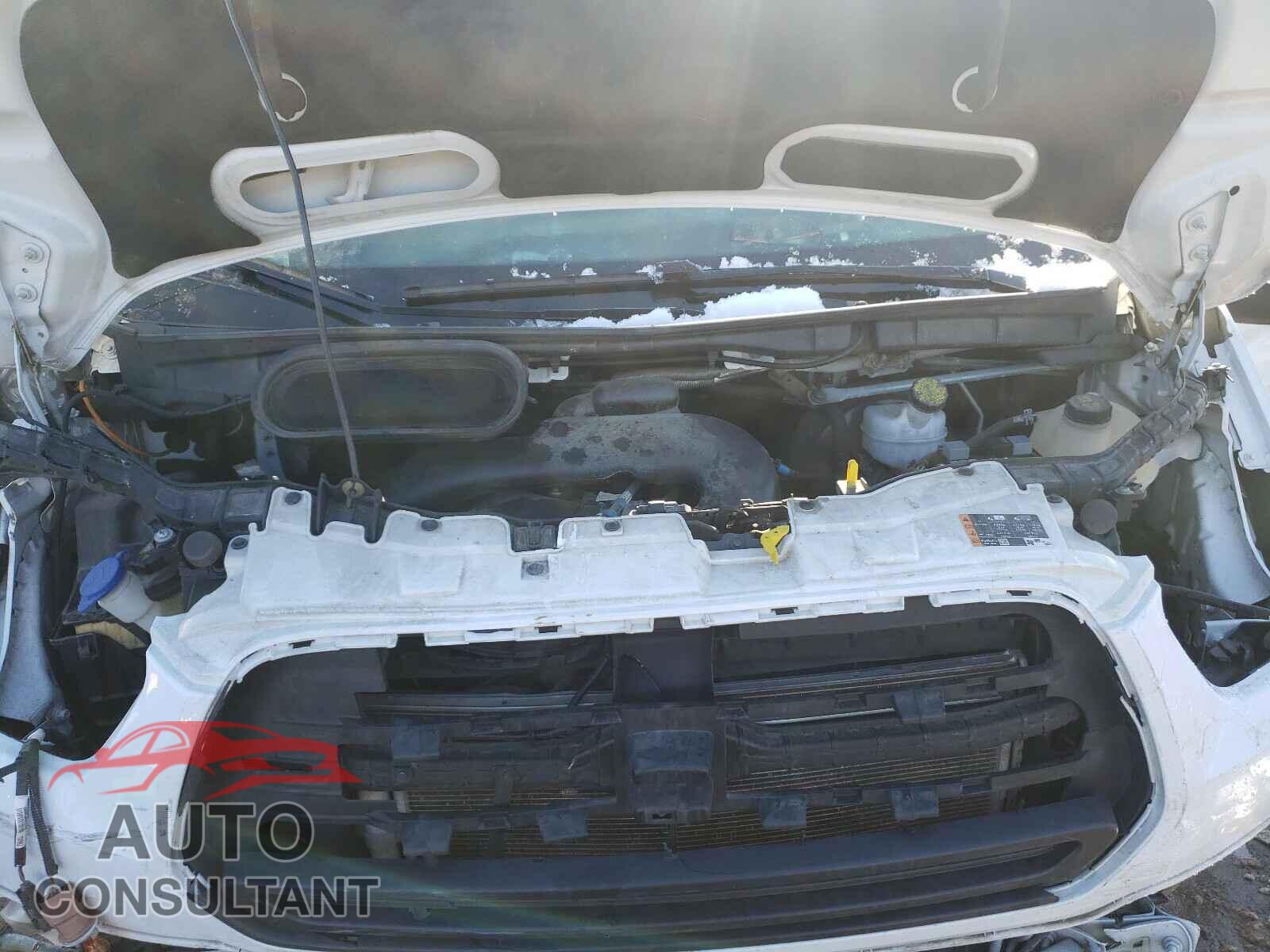 FORD TRANSIT CO 2018 - 1FTYR2CM0JKB07896