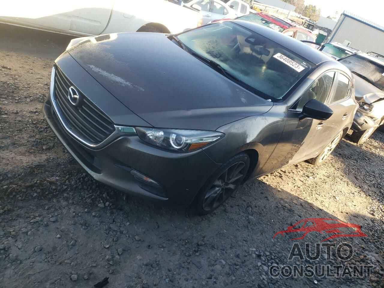 MAZDA 3 2018 - 3MZBN1L35JM183638