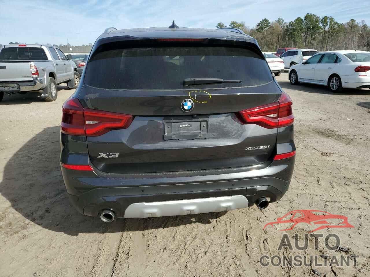 BMW X3 2019 - 5UXTR9C57KLE16676
