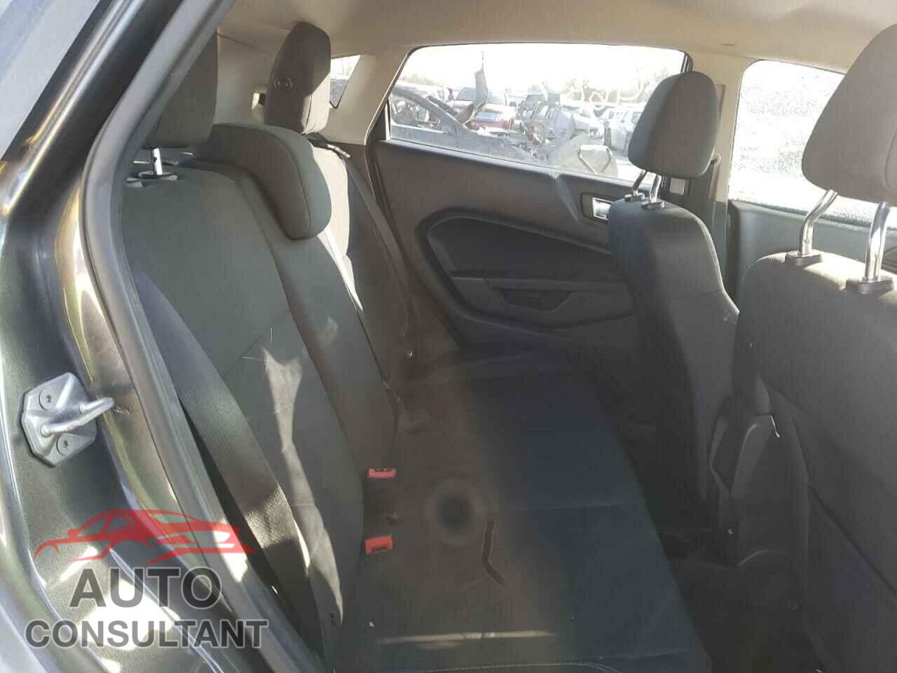 FORD FIESTA 2016 - 3FADP4EJ4GM208076