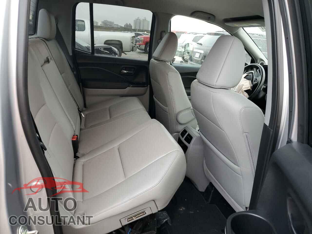 HONDA RIDGELINE 2017 - 5FPYK2F69HB007103