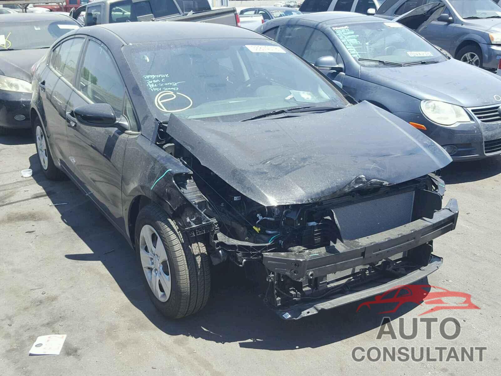 KIA FORTE 2018 - 3KPFL4A79JE249037