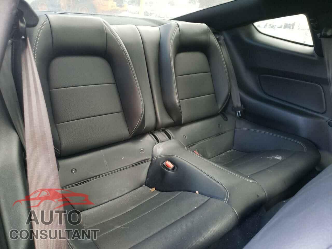 FORD MUSTANG 2021 - 1FA6P8TH0M5113287