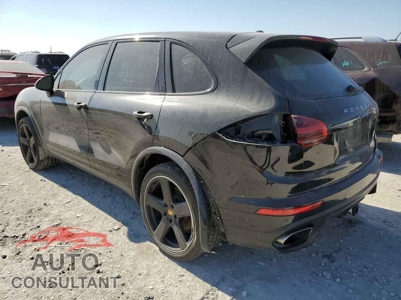 PORSCHE CAYENNE 2017 - WP1AA2A26HKA80285