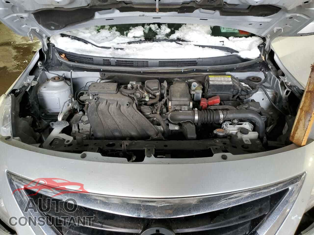 NISSAN VERSA 2019 - 3N1CN7AP3KL822626