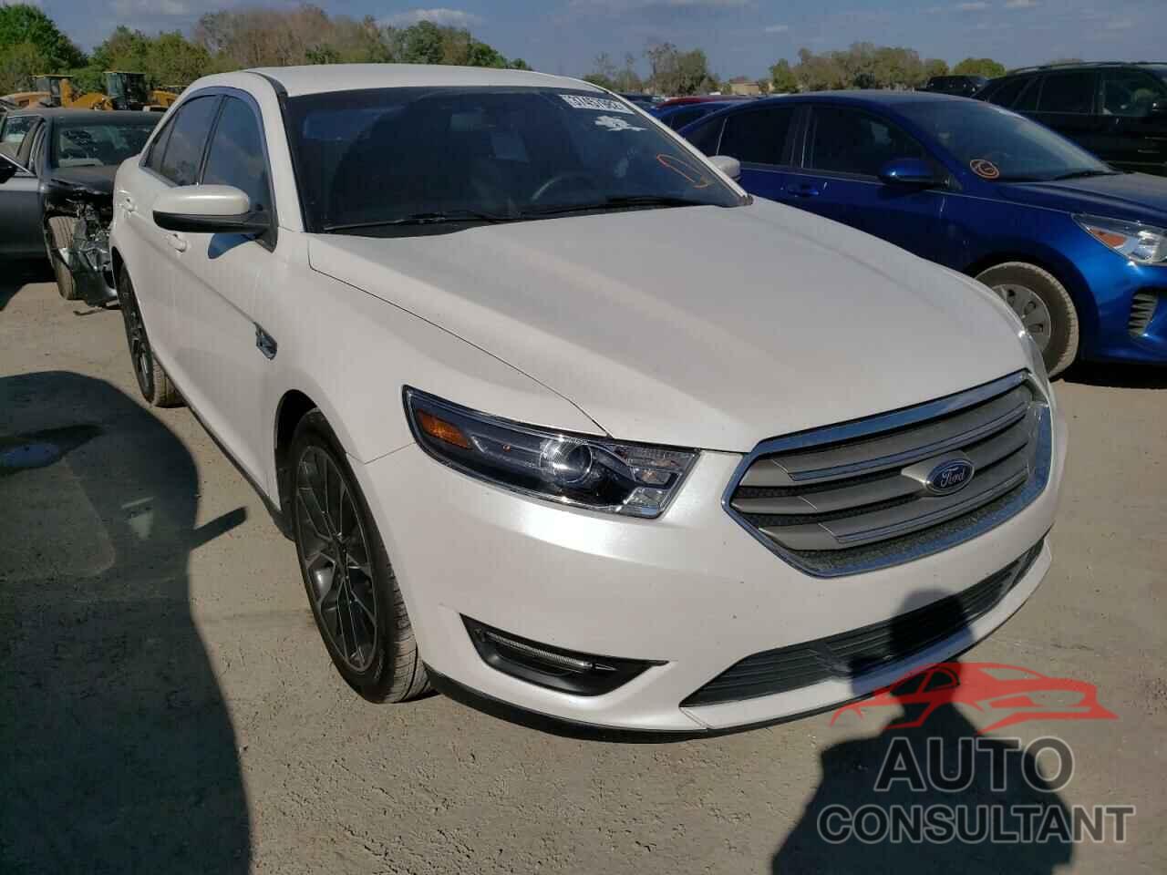 FORD TAURUS 2017 - 1FAHP2E92HG142795