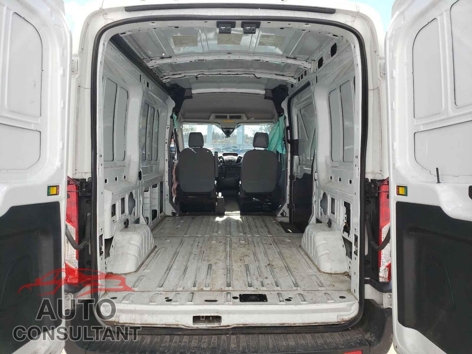 FORD TRANSIT CO 2019 - 1FTYR1CM4KKA04024