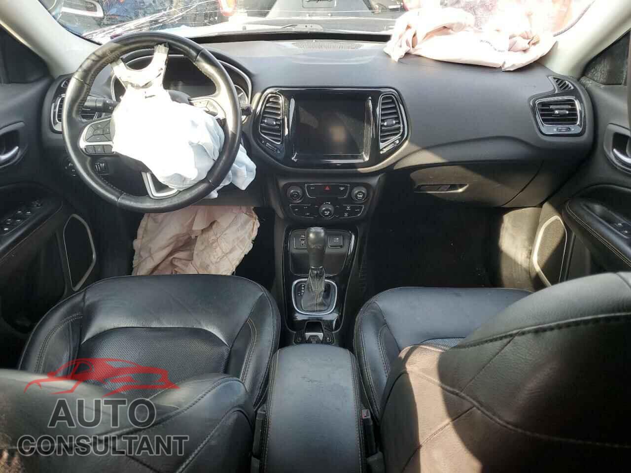 JEEP COMPASS 2018 - 3C4NJCCB8JT438951