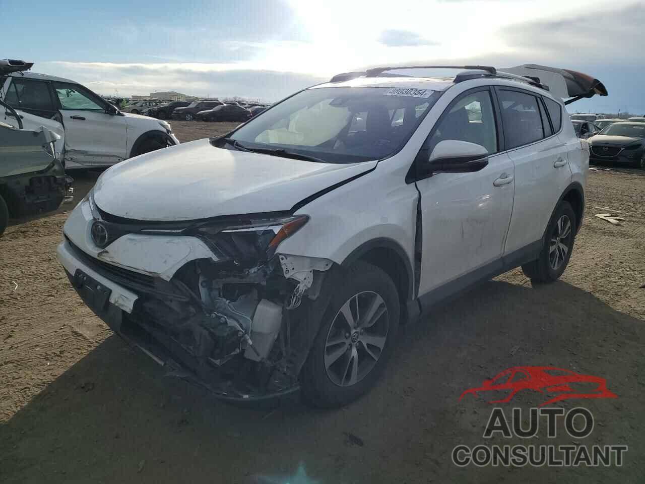 TOYOTA RAV4 2018 - JTMRFREV3JJ195313
