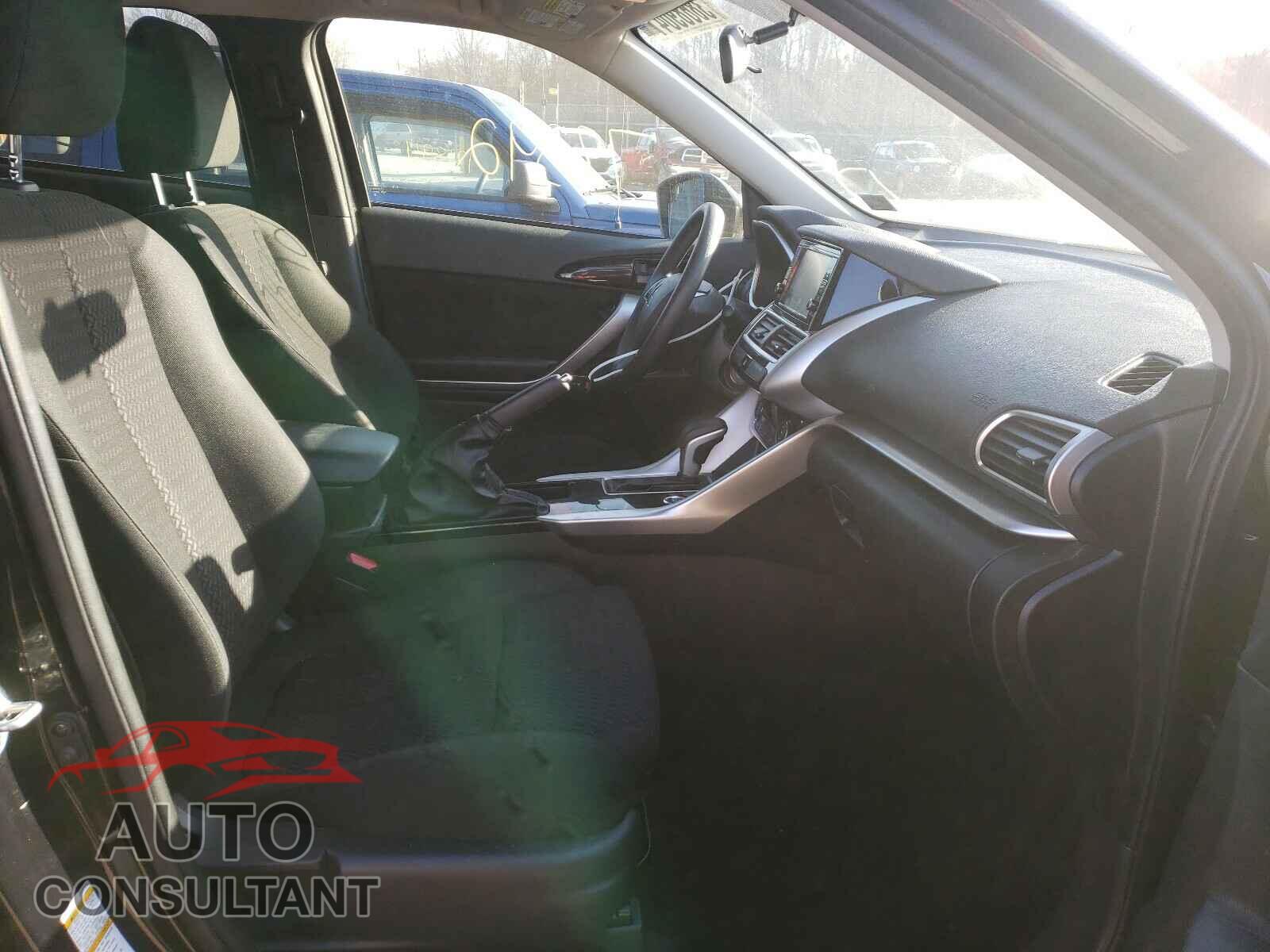 MITSUBISHI ECLIPSE 2019 - JA4AT3AA0KZ029480