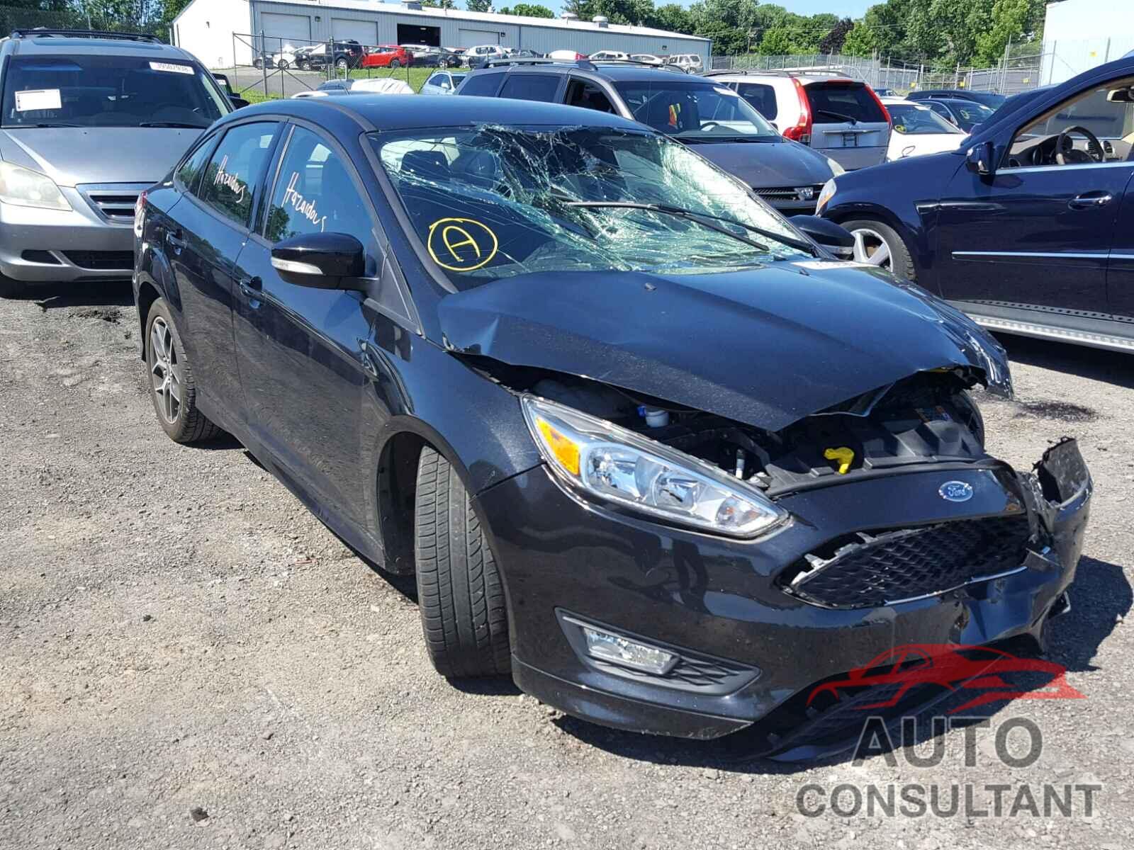 FORD FOCUS 2015 - 1FADP3F21FL227038