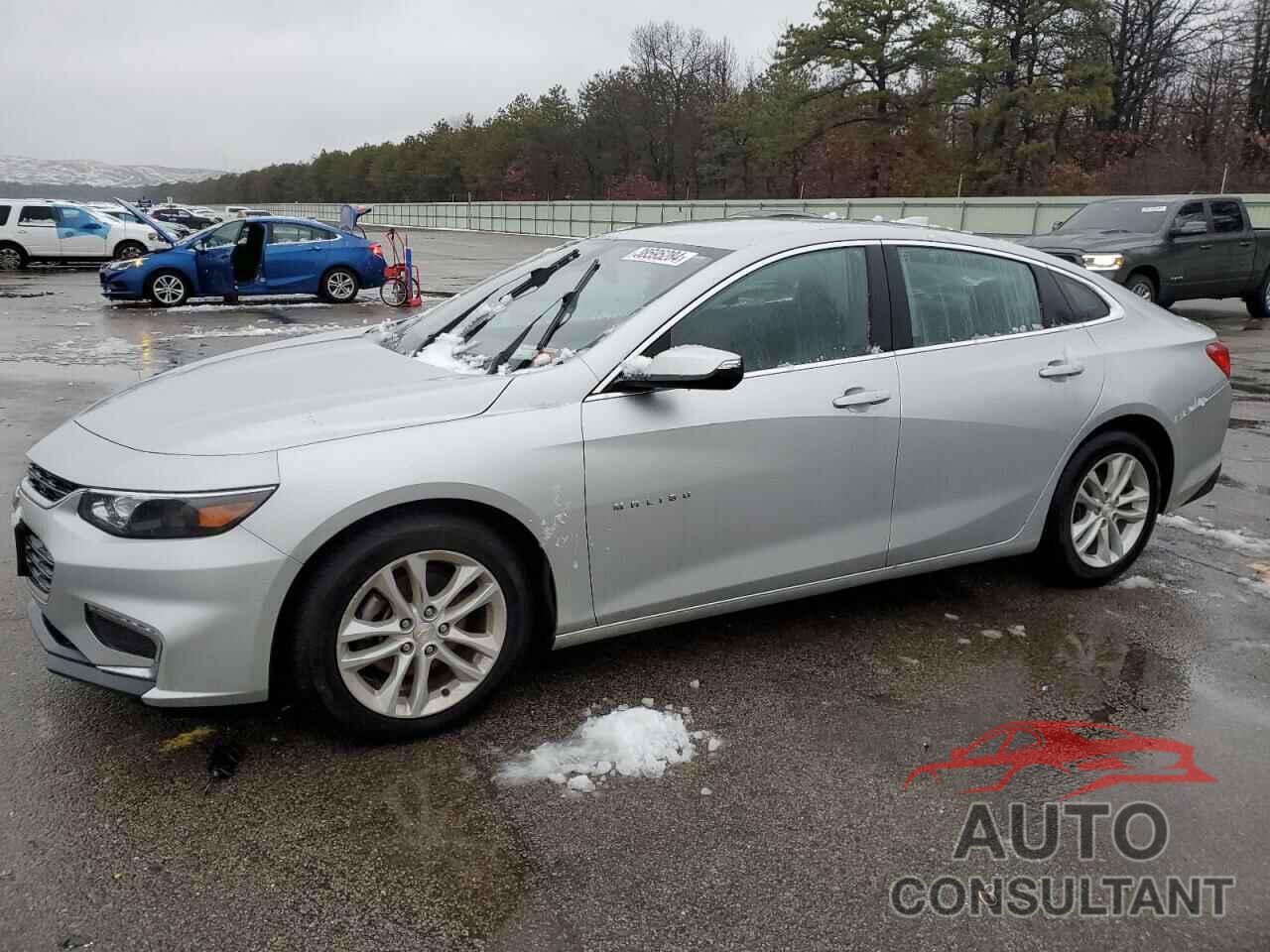 CHEVROLET MALIBU 2018 - 1G1ZD5ST3JF259024