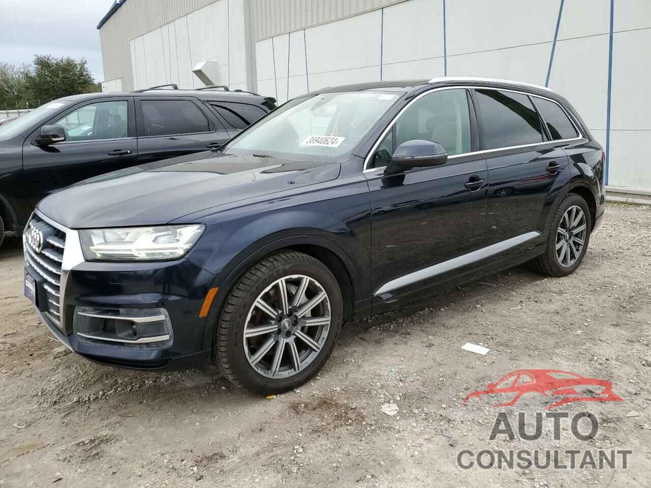 AUDI Q7 2017 - WA1VAAF78HD013400