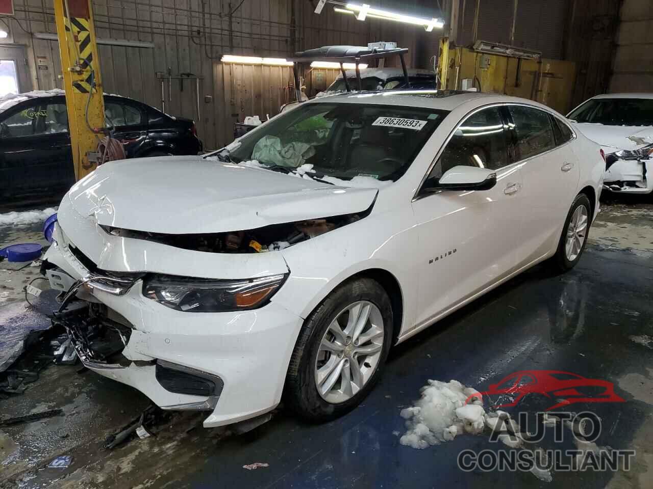 CHEVROLET MALIBU 2018 - 1G1ZF5SU2JF204583