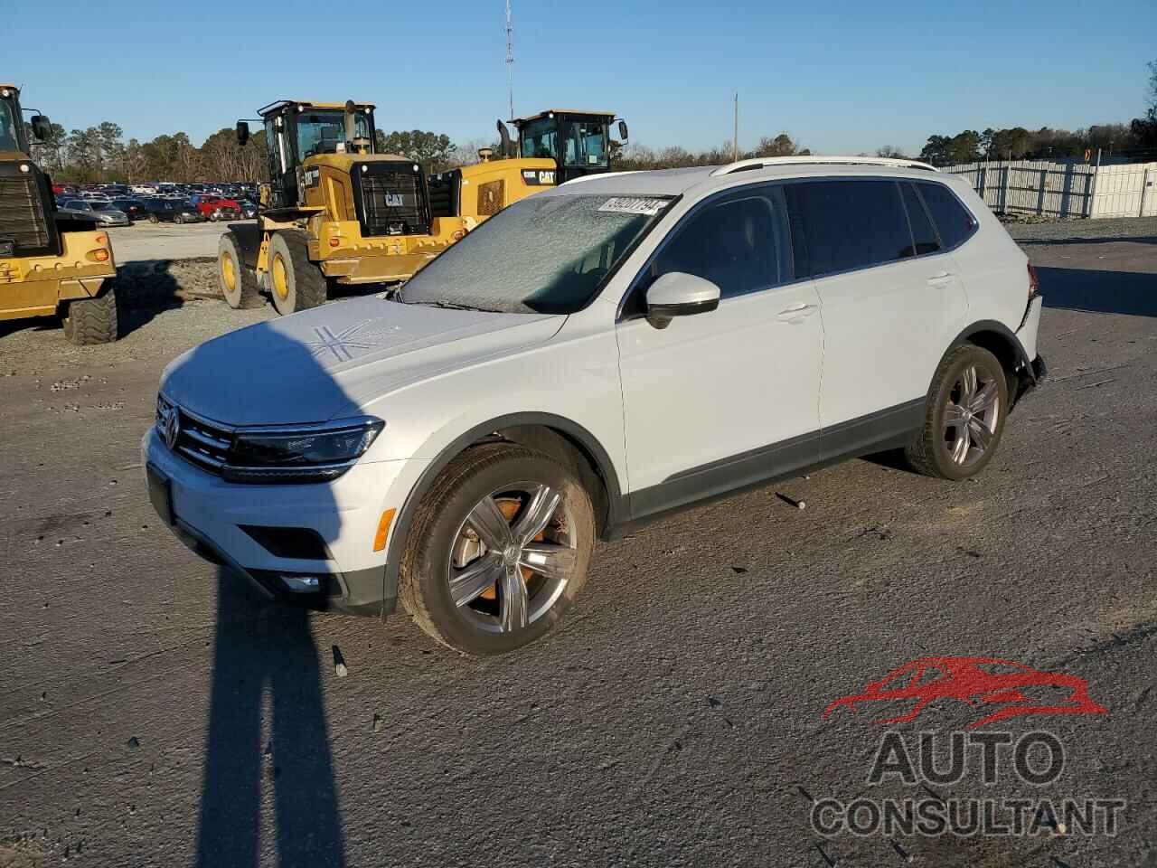 VOLKSWAGEN TIGUAN 2018 - 3VV4B7AXXJM168180