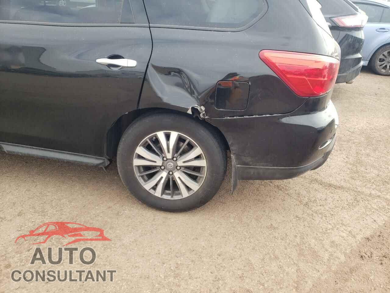 NISSAN PATHFINDER 2017 - 5N1DR2MM9HC679885