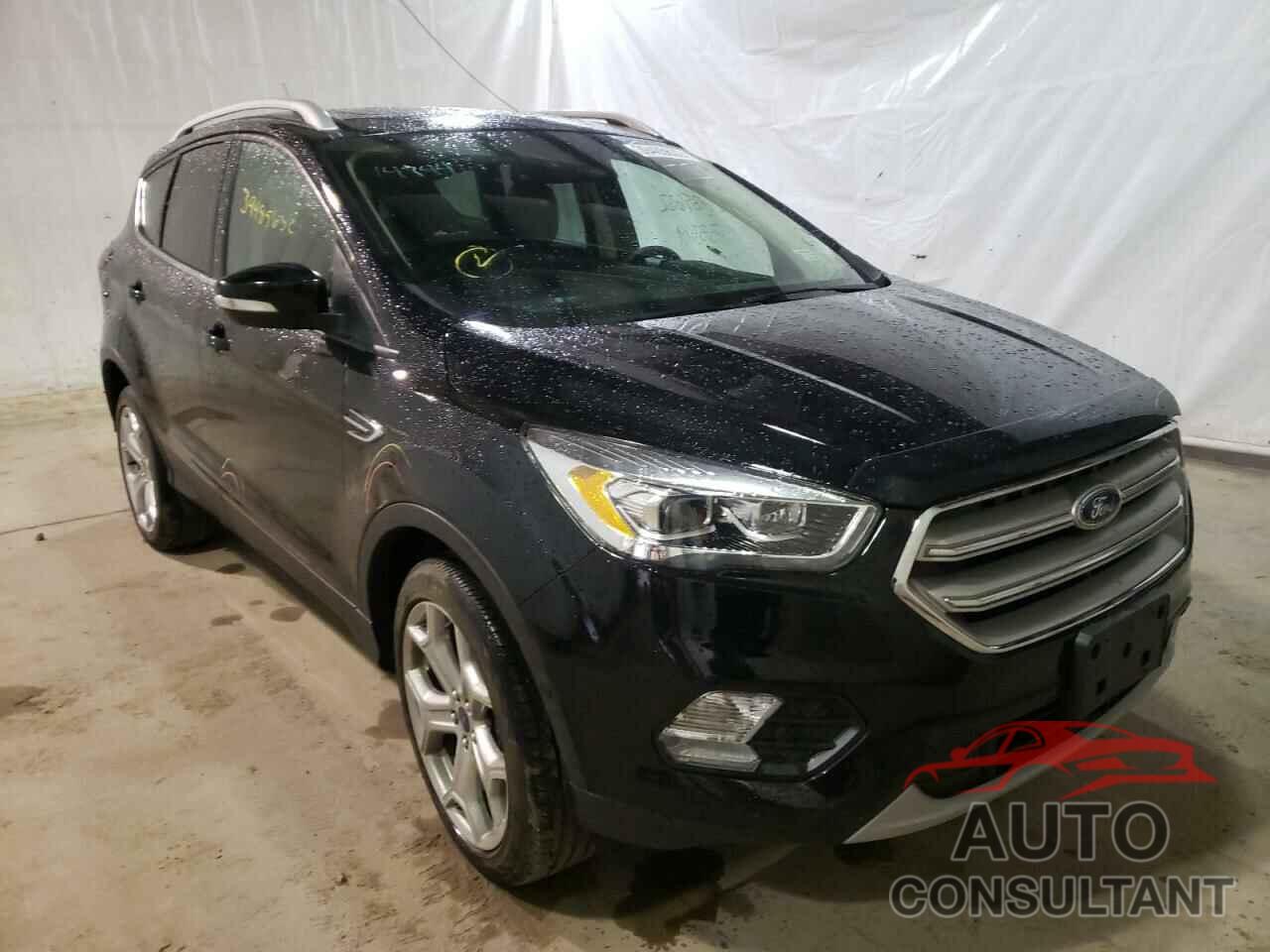 FORD ESCAPE 2019 - 1FMCU9J90KUB07995