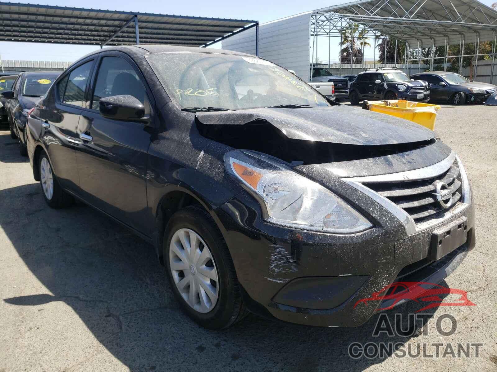 NISSAN VERSA 2017 - 3N1CN7AP5HL862604
