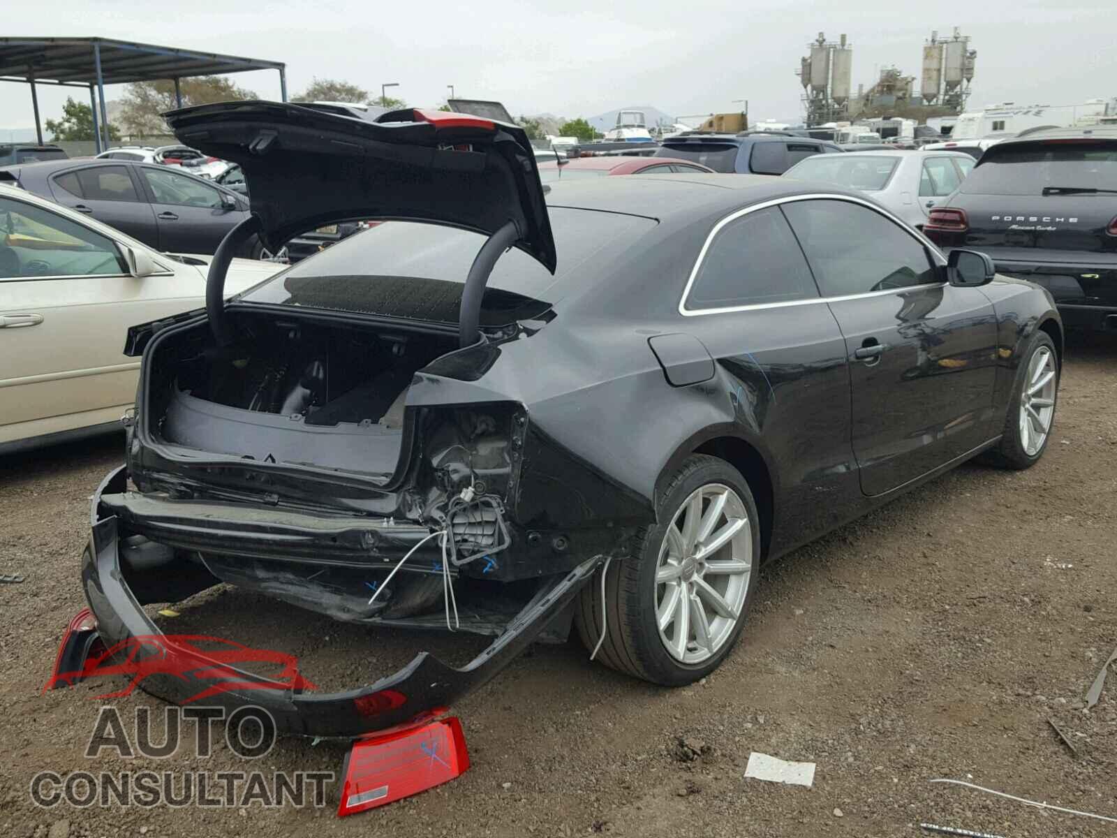 AUDI A5 2015 - WAUCFAFR4FA010506