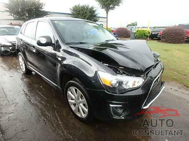 MITSUBISHI OUTLANDER 2015 - 1N4AL3AP0GC269669