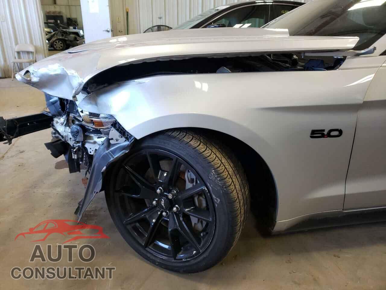 FORD MUSTANG 2017 - 1FA6P8CF1H5280570
