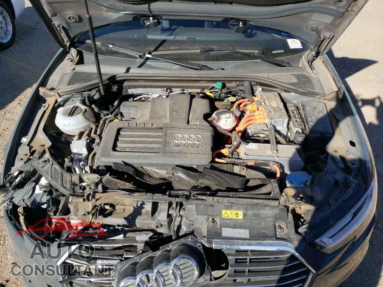 AUDI A3 2017 - WAUTPBFF1HA041045