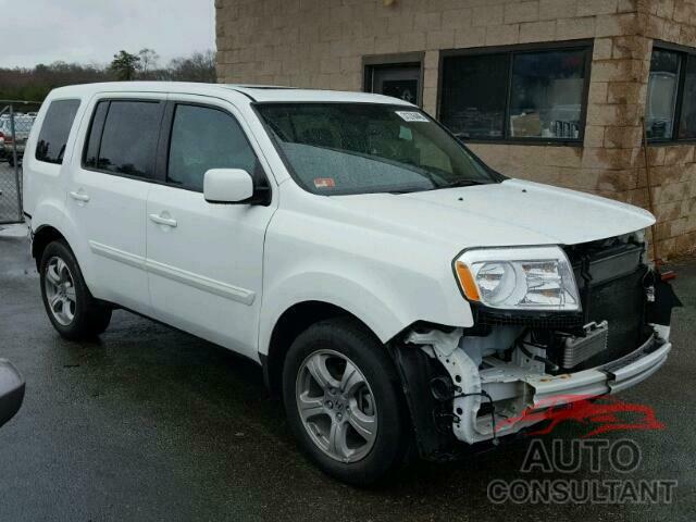 HONDA PILOT 2015 - 5FNYF4H58FB027921