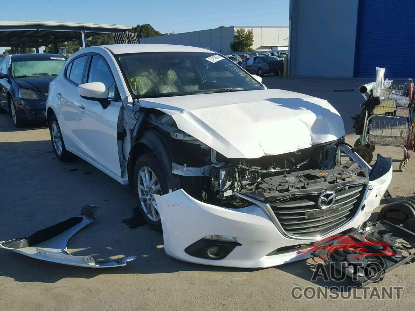 MAZDA 3 2015 - 3MZBM1L71FM225123