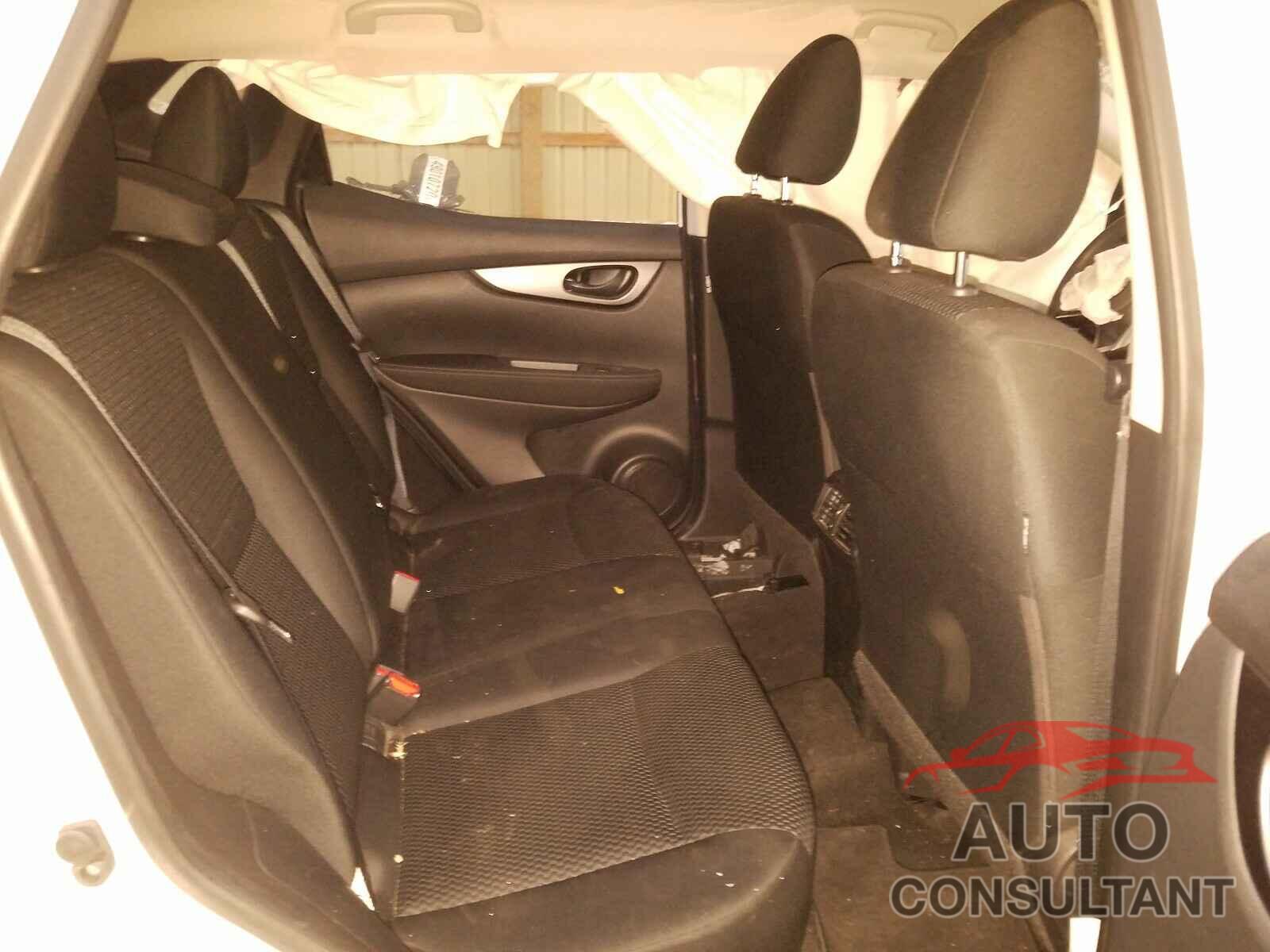 NISSAN QASHQAI 2018 - JN1BJ1CP4JW151431