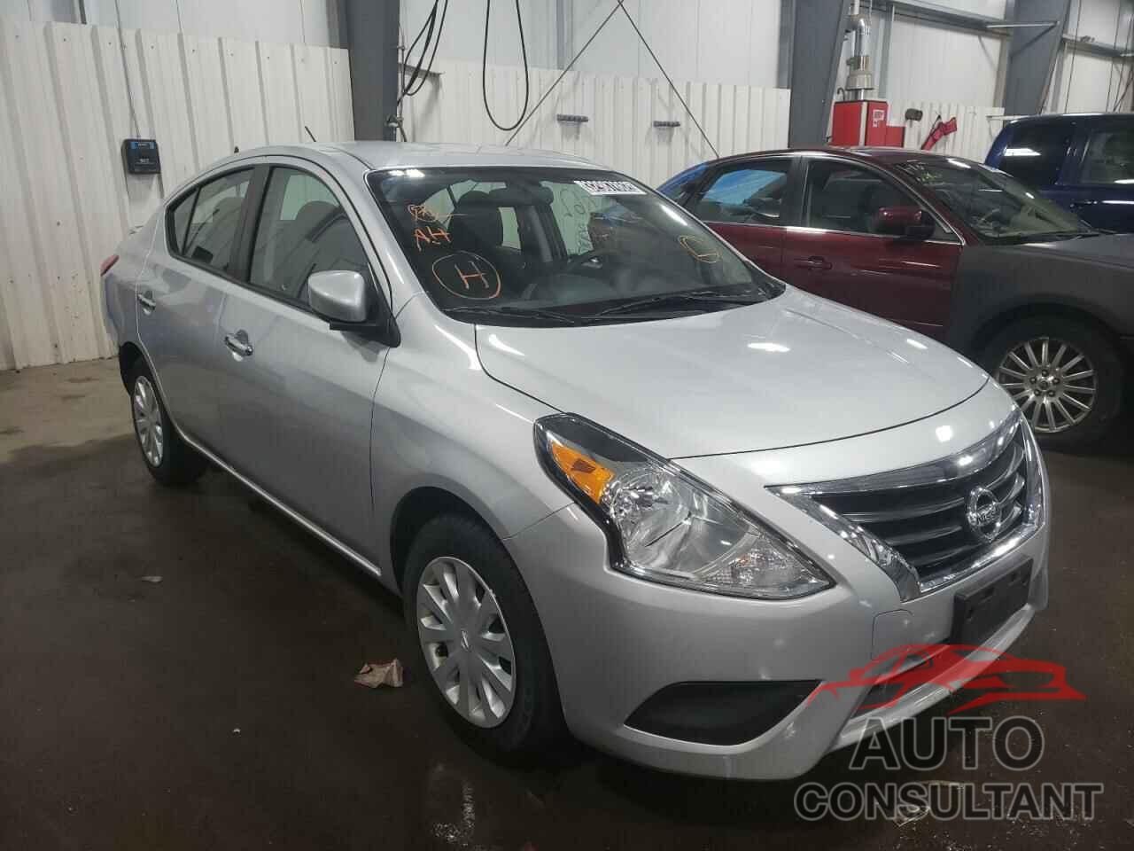 NISSAN VERSA 2019 - 3N1CN7AP6KL857550