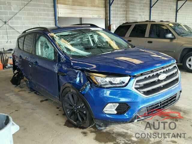 FORD ESCAPE 2017 - 1FMCU0G98HUC59499