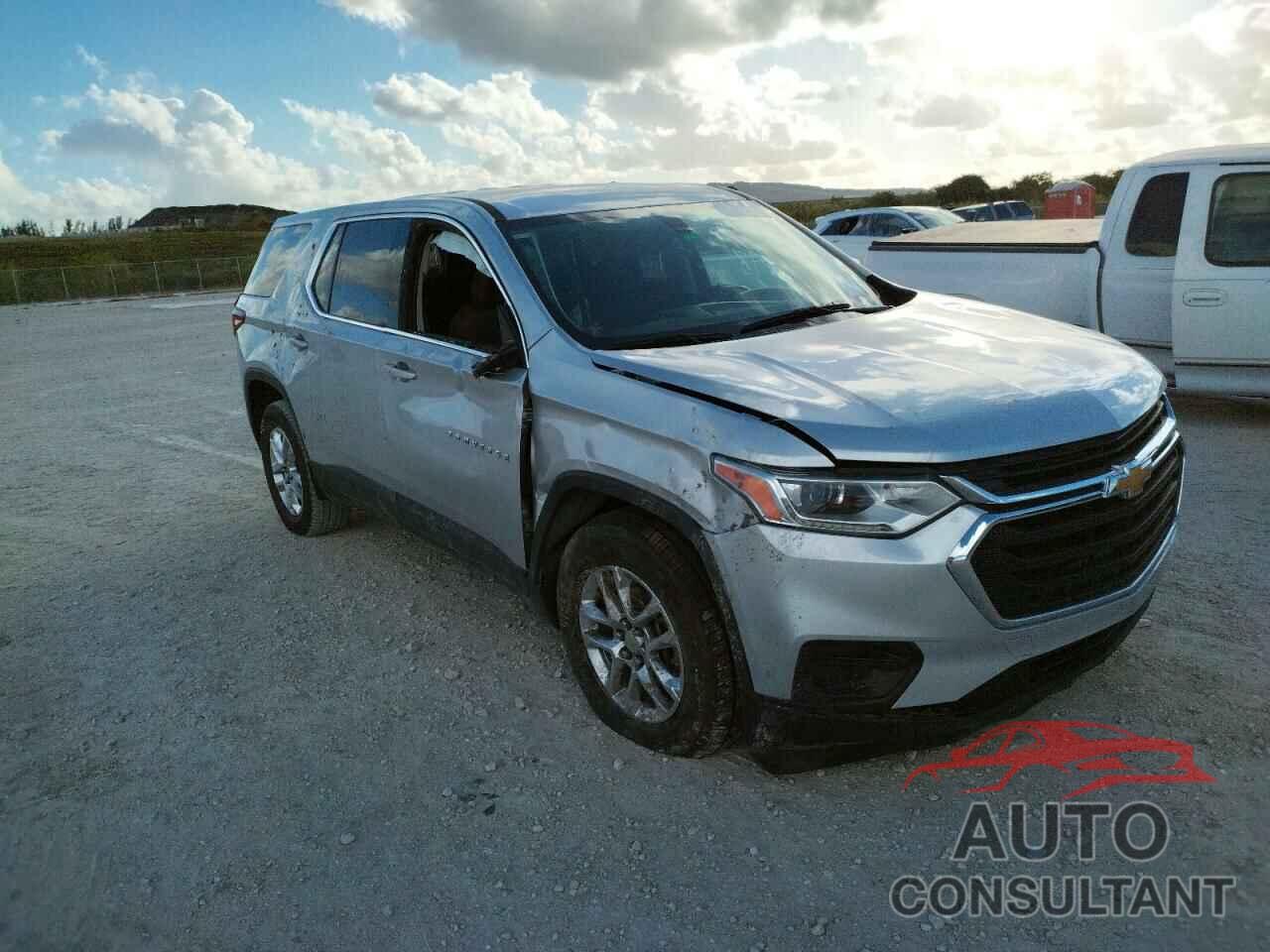 CHEVROLET TRAVERSE 2019 - 1GNERFKW2KJ270870