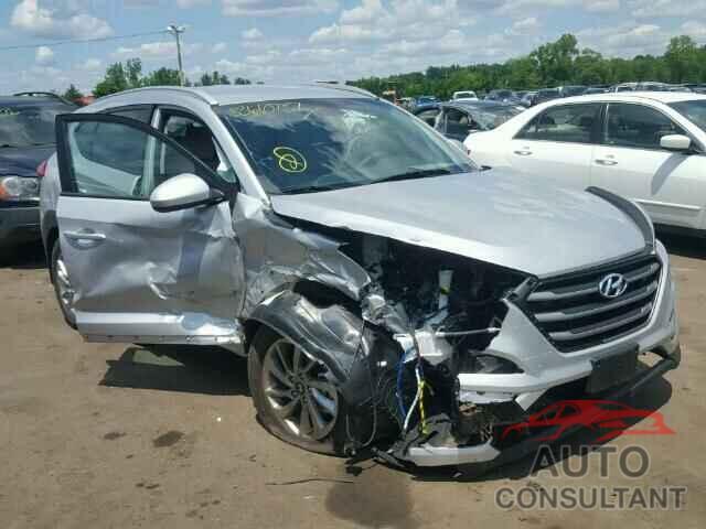 HYUNDAI TUCSON 2017 - KM8J3CA43HU320685