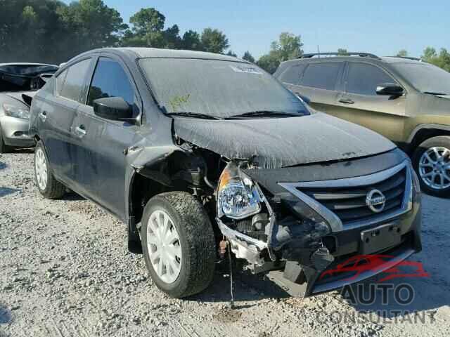 NISSAN VERSA 2015 - 3N1CN7AP3FL813348