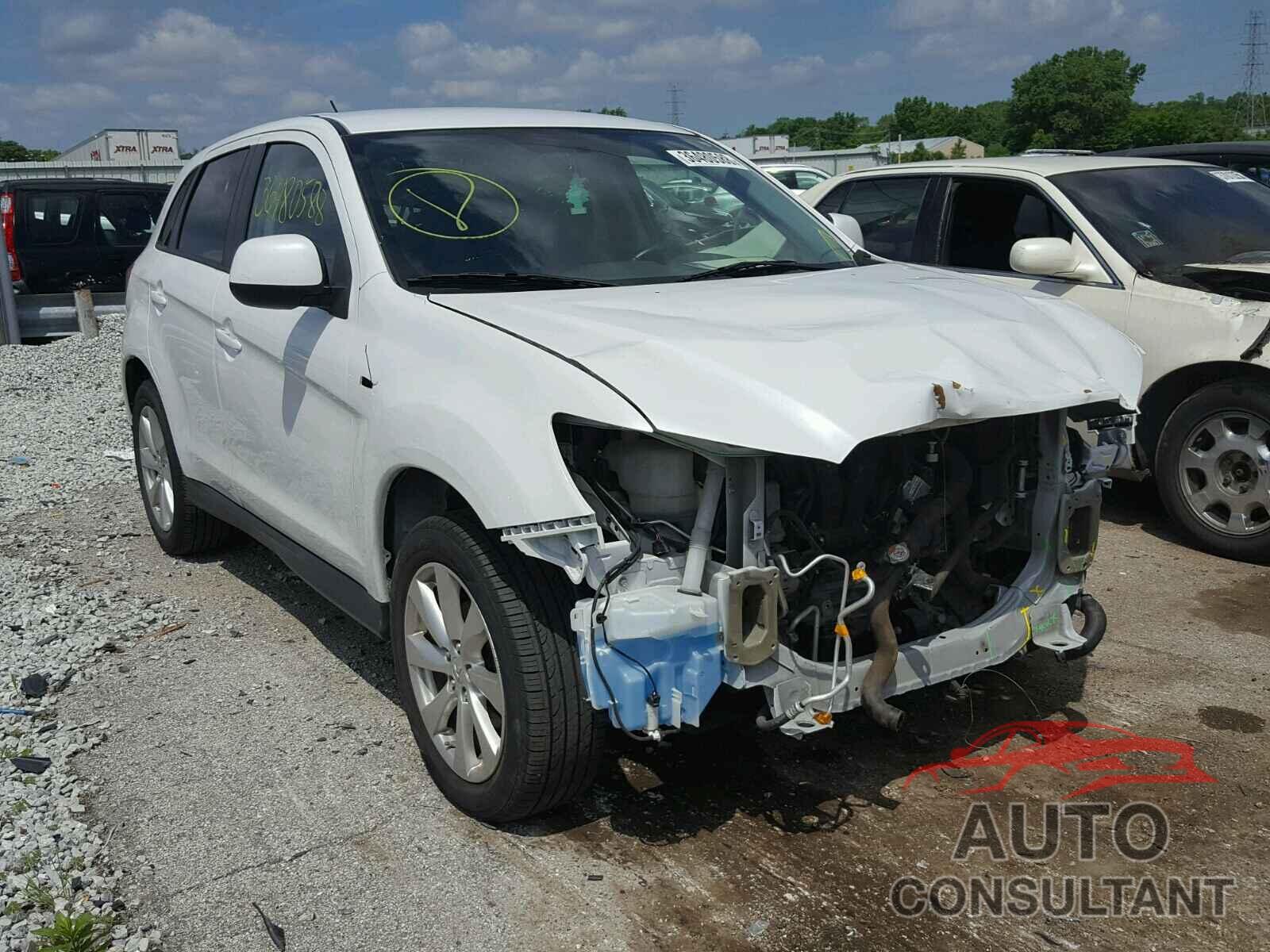 MITSUBISHI OUTLANDER 2015 - 4A4AP3AU5FE021479