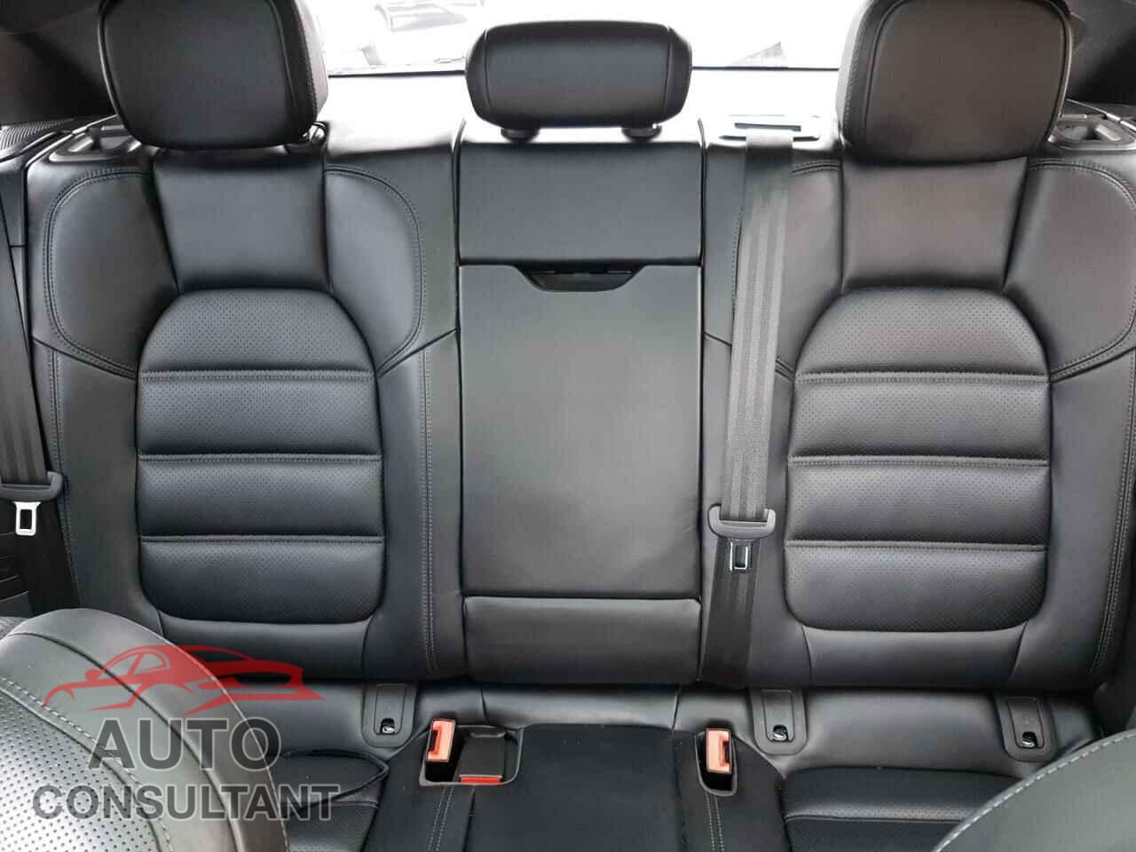 PORSCHE MACAN 2018 - WP1AF2A5XJLB70244